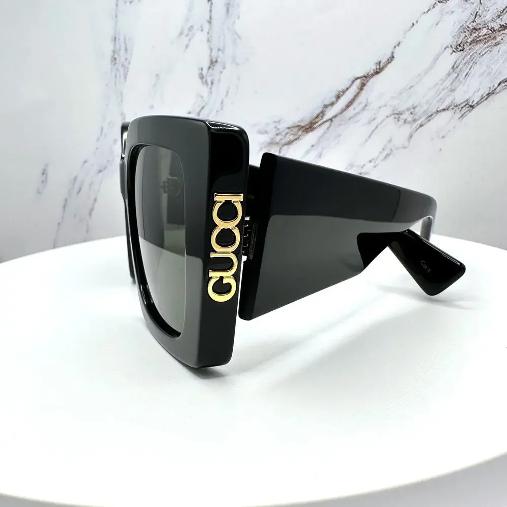 New GUCCI Sunglasses Black Gold Logo Square Oversized 51mm Grey Lens Womens